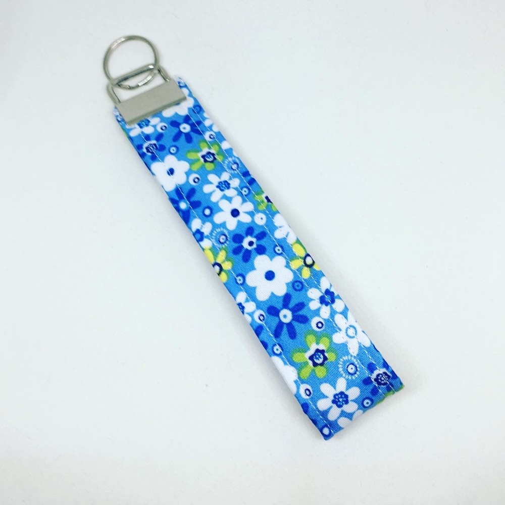 Key Fob Wristlet Keychain in Blue Flower Print